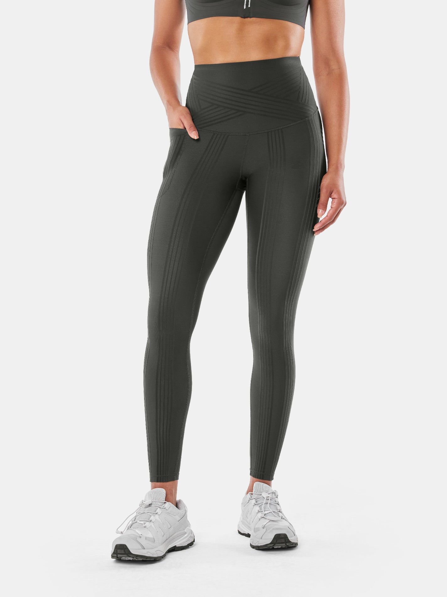 PowerBand Resistance Leggings (Reversible Wear)