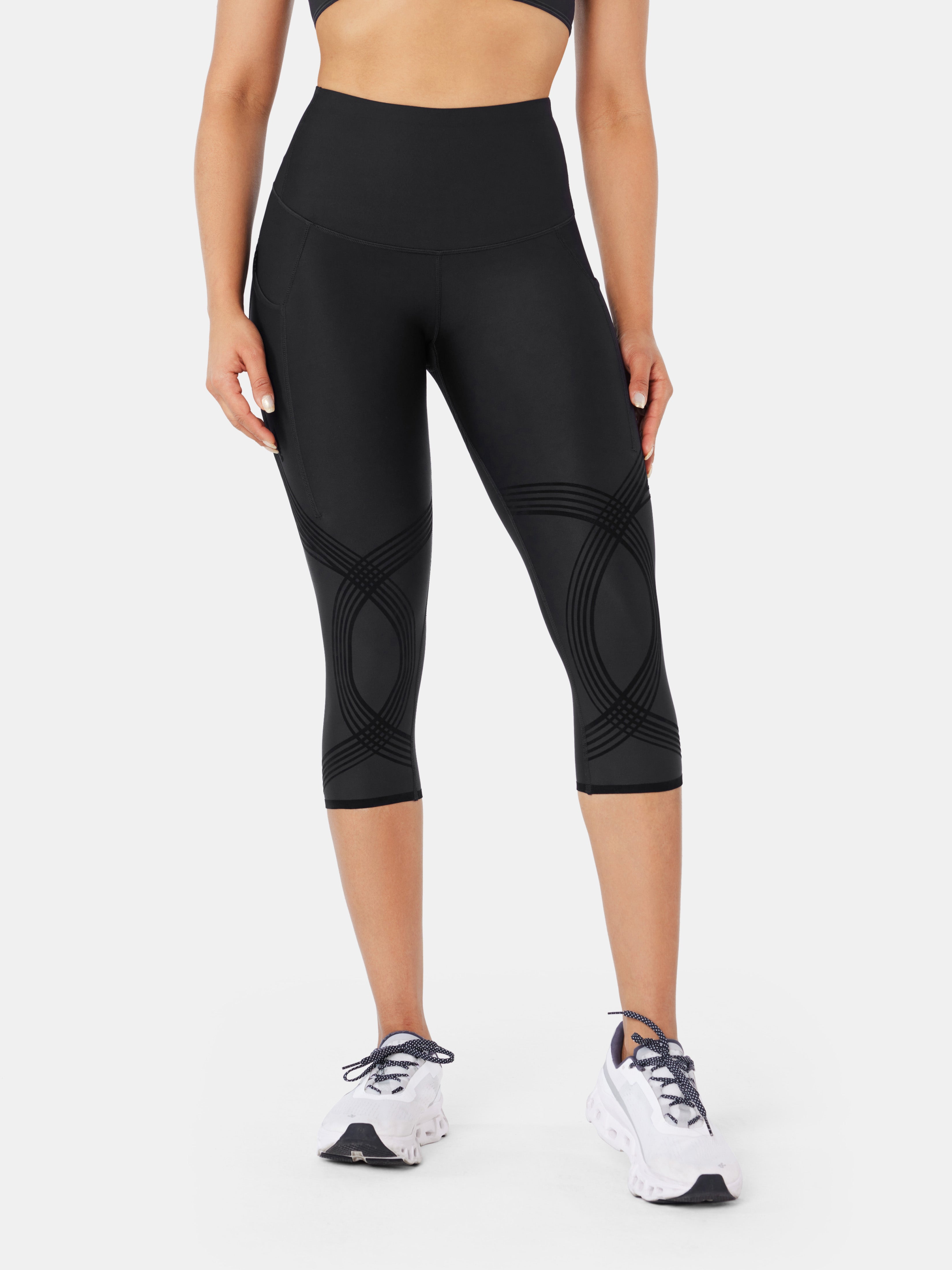 Body Sculpt Side Pocket Capri Leggings
