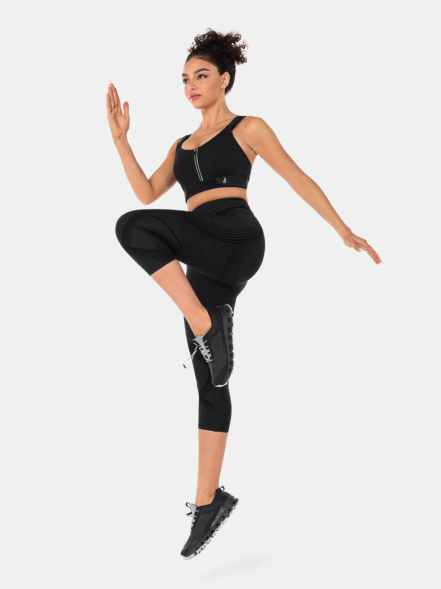 Legging capri à poches latérales Body Sculpt