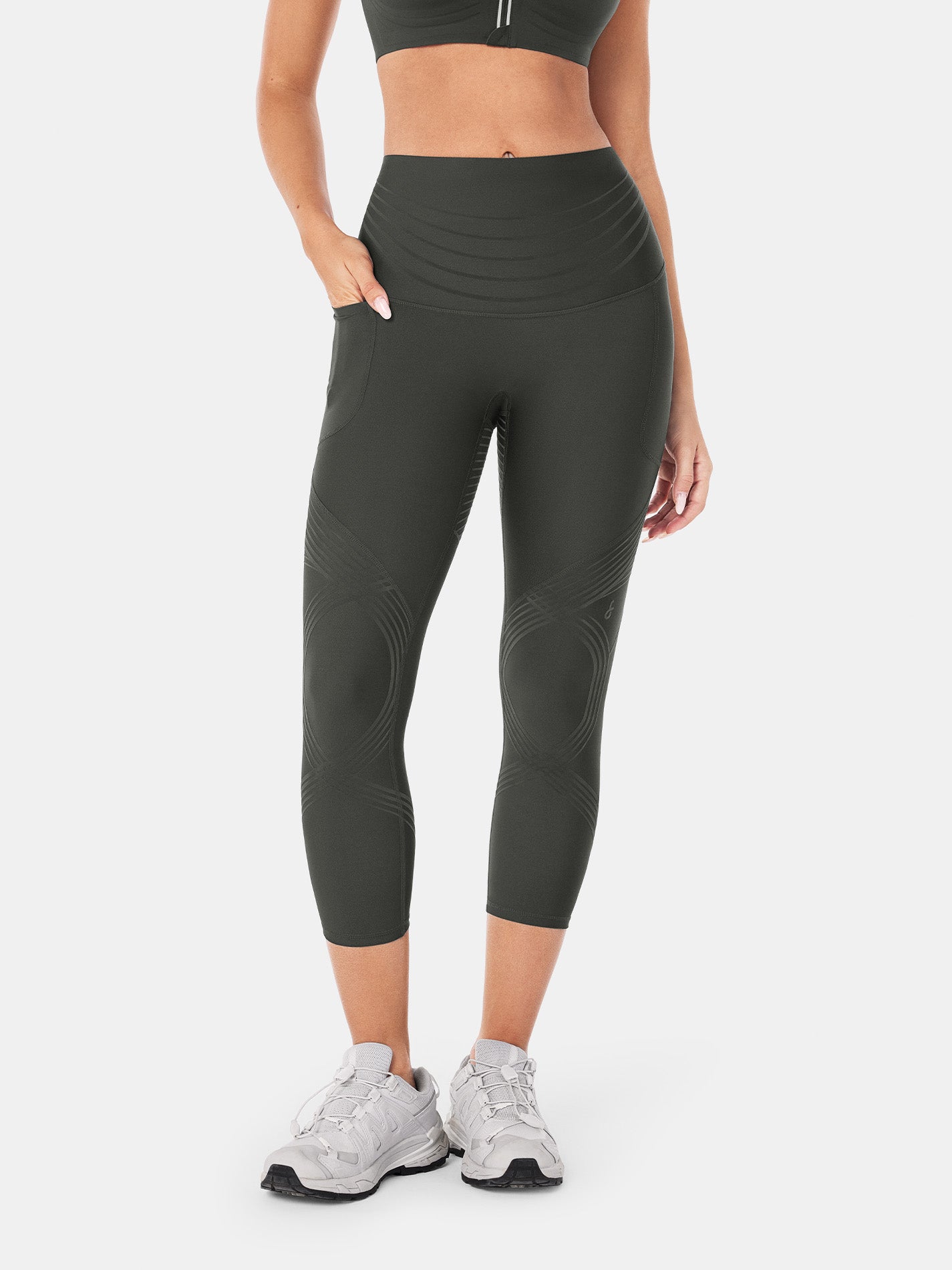 Legging 7/8 à poches latérales Body Sculpt