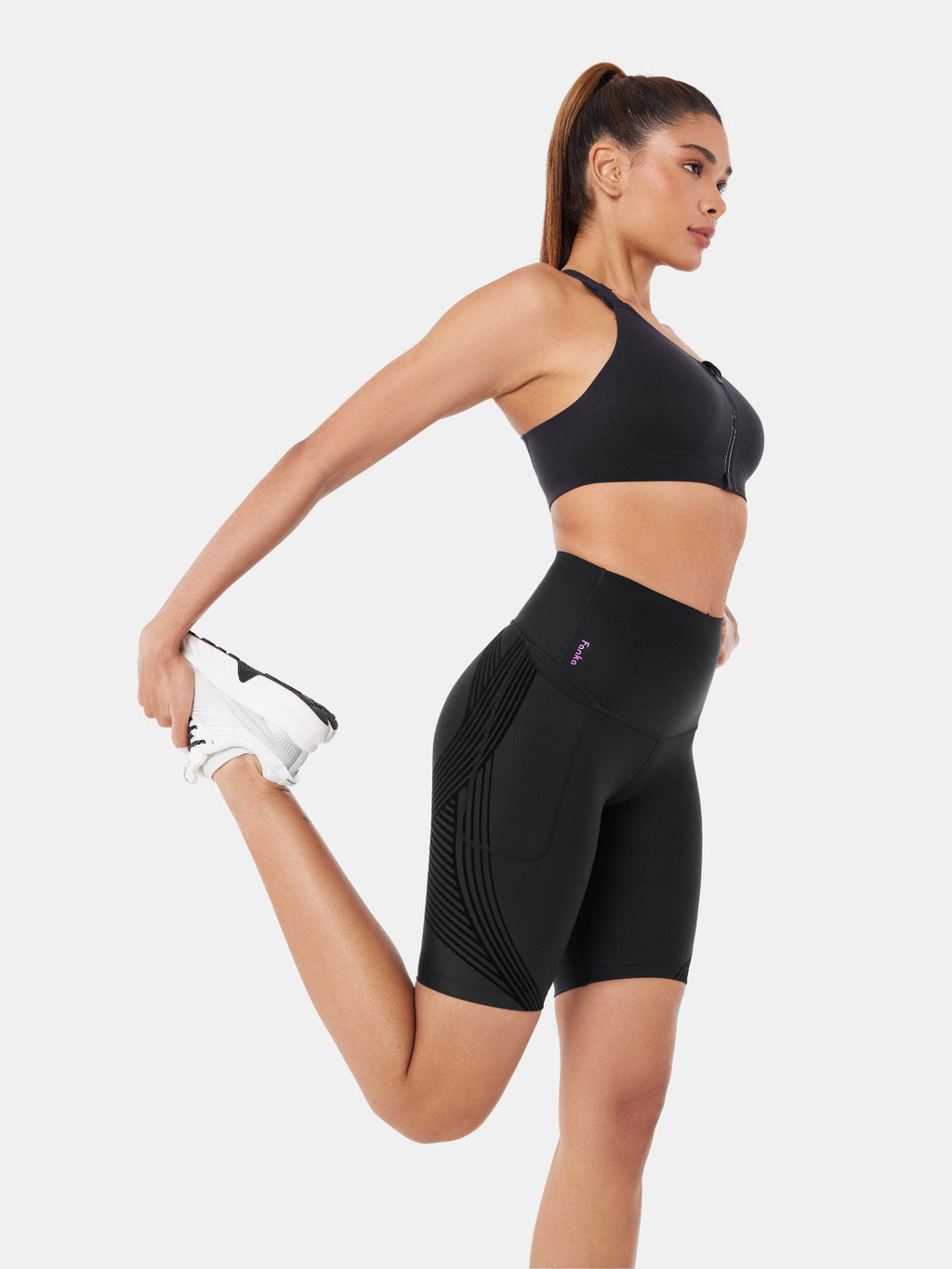 Body Sculpt Side Pocket 9" Biker Shorts (Reversible Wear)