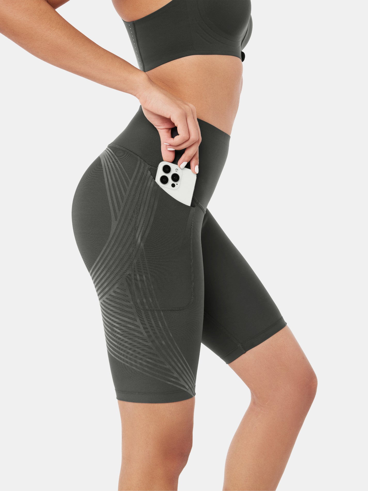 Body Sculpt Side Pocket 9" Biker Shorts (Reversible Wear)
