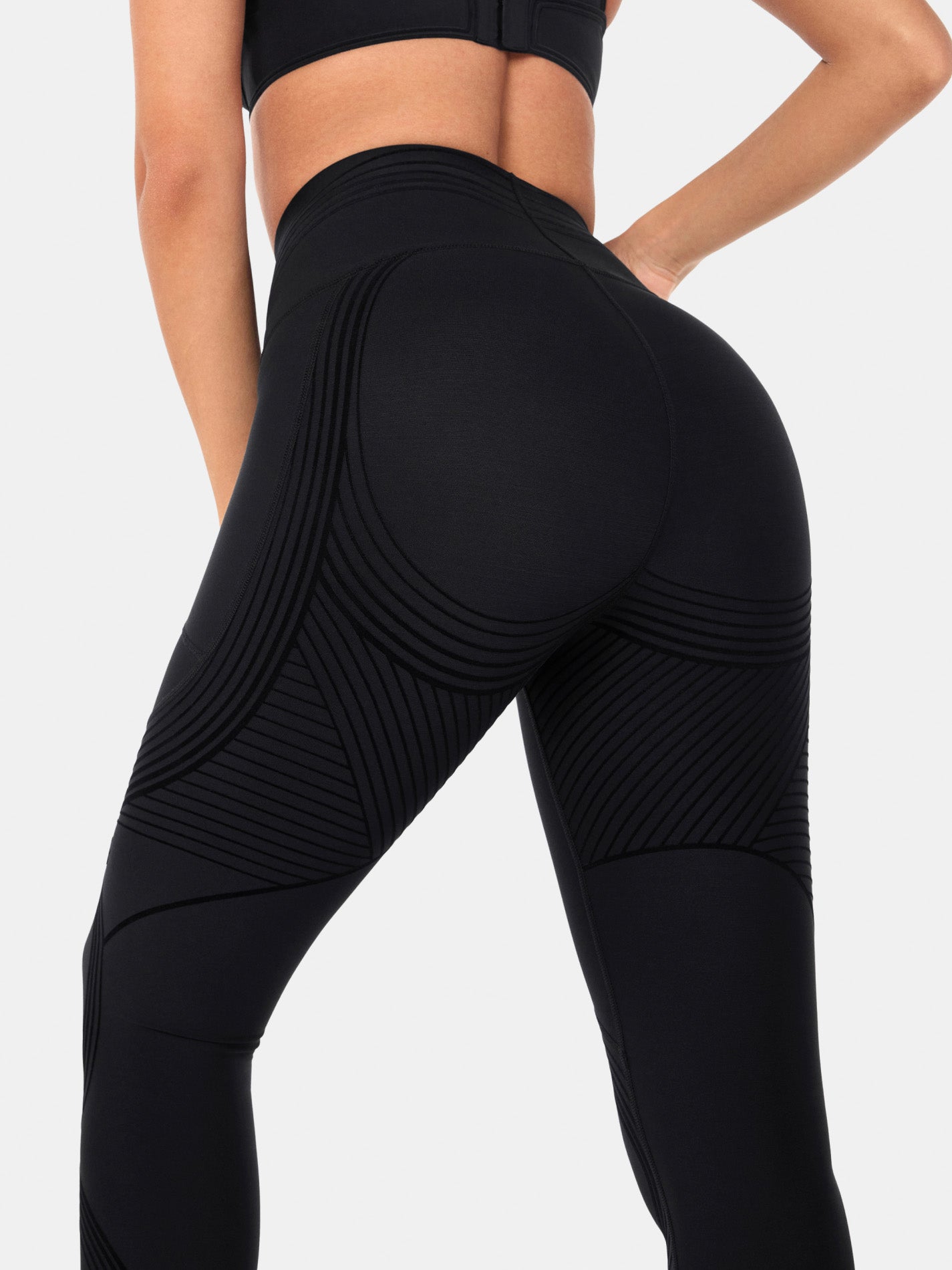 Body Sculpt Side Pocket Leggings 2.0 (Reversible Wear)