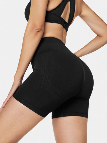 FirmFiit Seamless 8" Biker Shorts