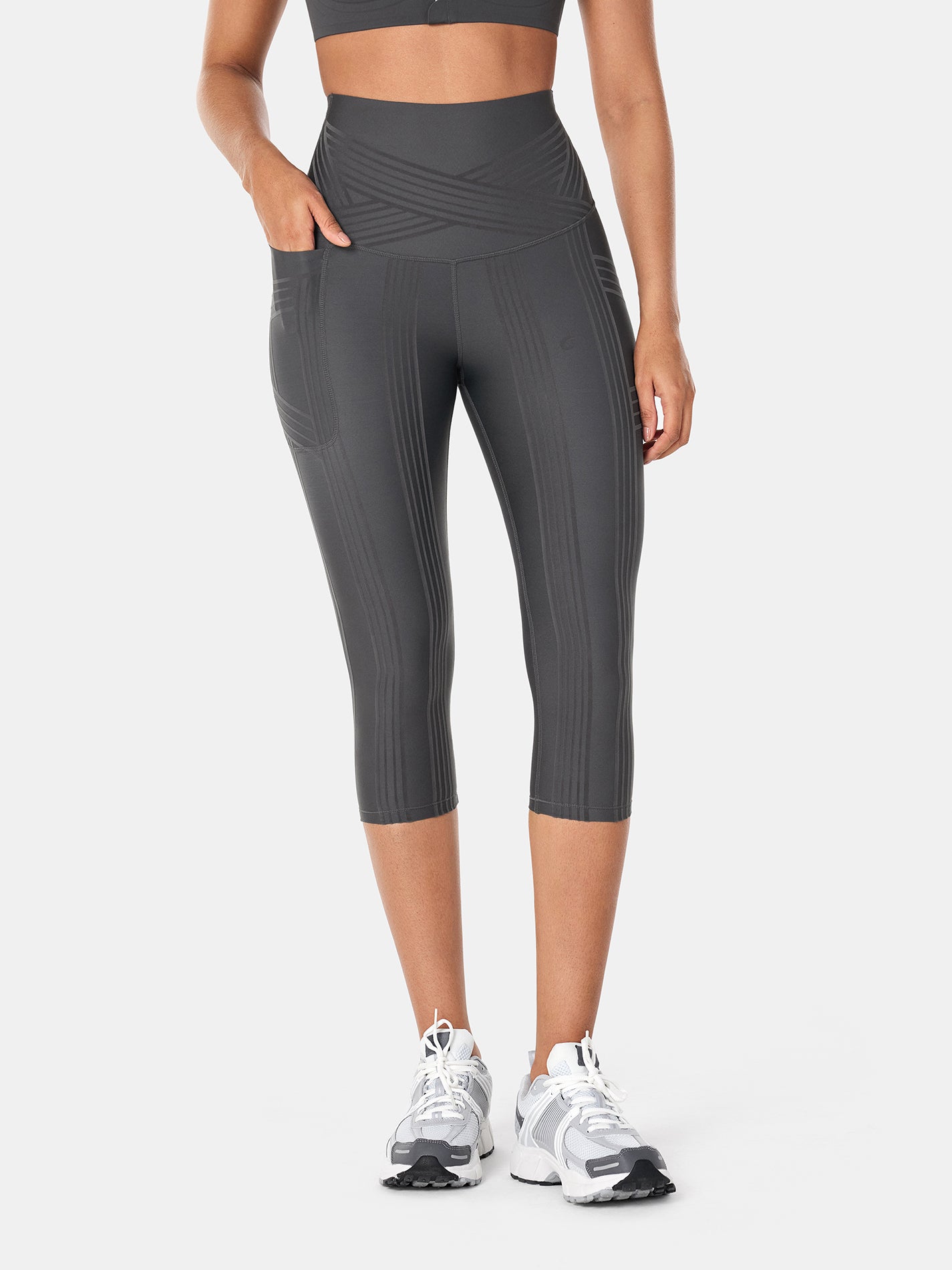 PowerBand Resistance Capri Leggings (Reversible Wear)