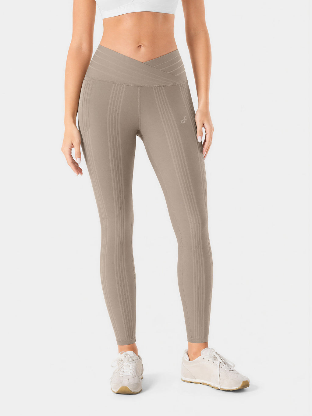 PowerBand Resistance V-Waist Leggings (Reversible Wear)