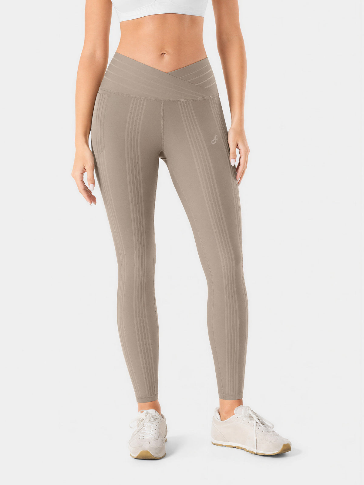 PowerBand Resistance V-Waist Leggings (Reversible Wear)